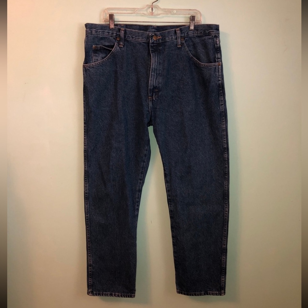 Vintage Style Men’s Wrangler Jeans Regular Fit Size 38 x 30
